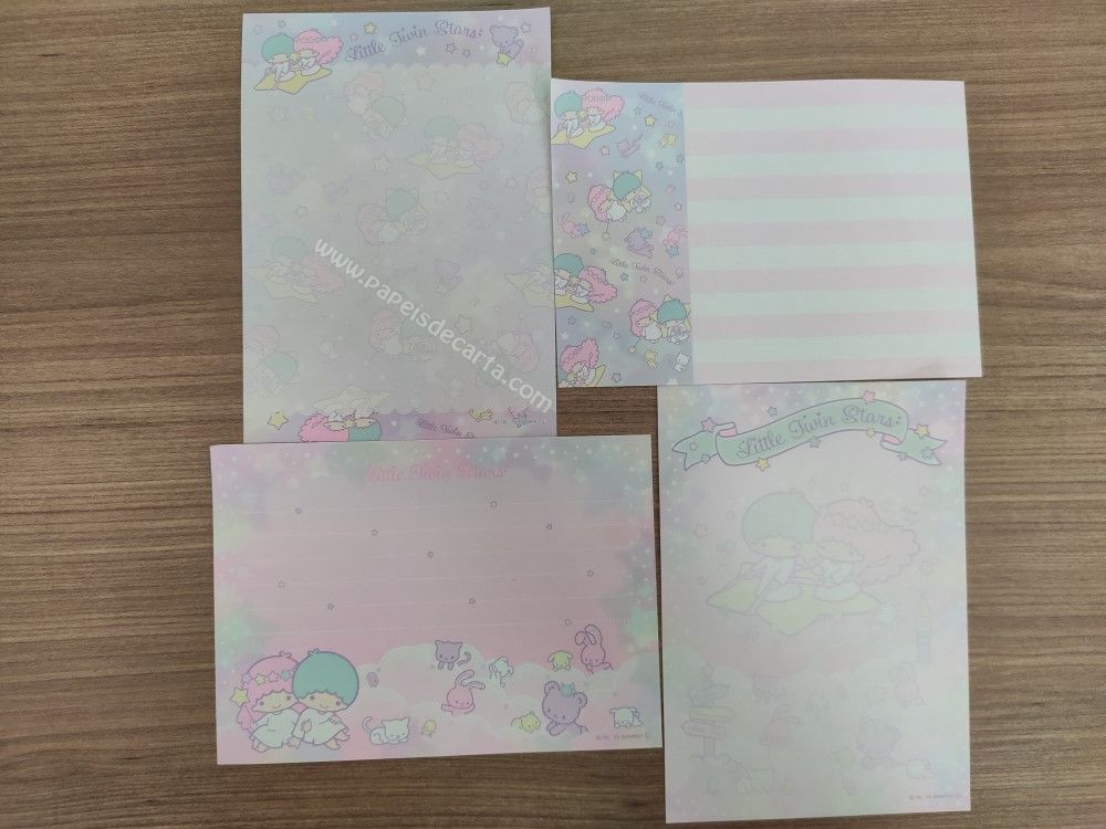 Conjunto com 4 papéis pequenos dos LTS 10