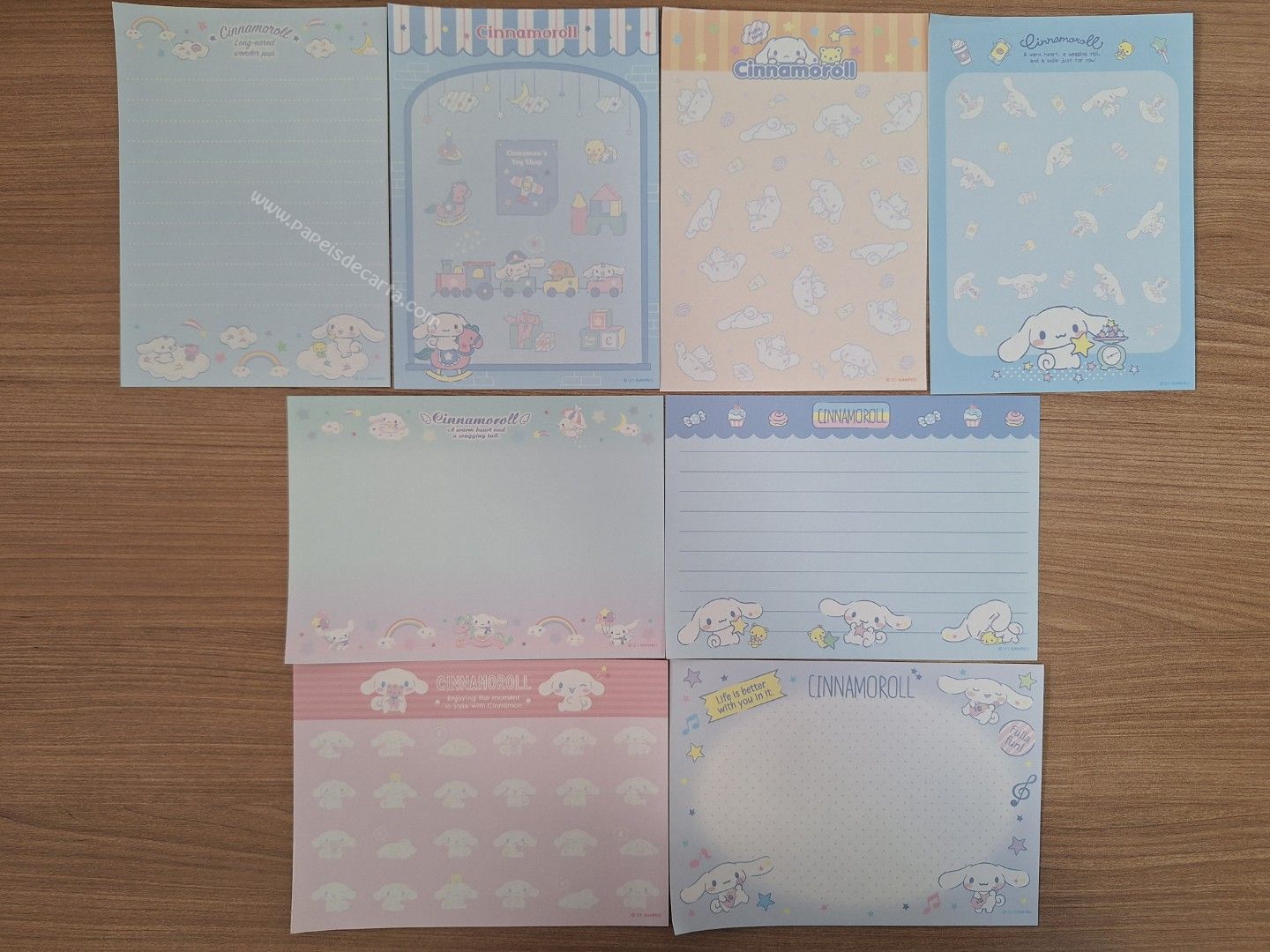 Conjunto com 8 papéis pequenos do Cinnamoroll - 07
