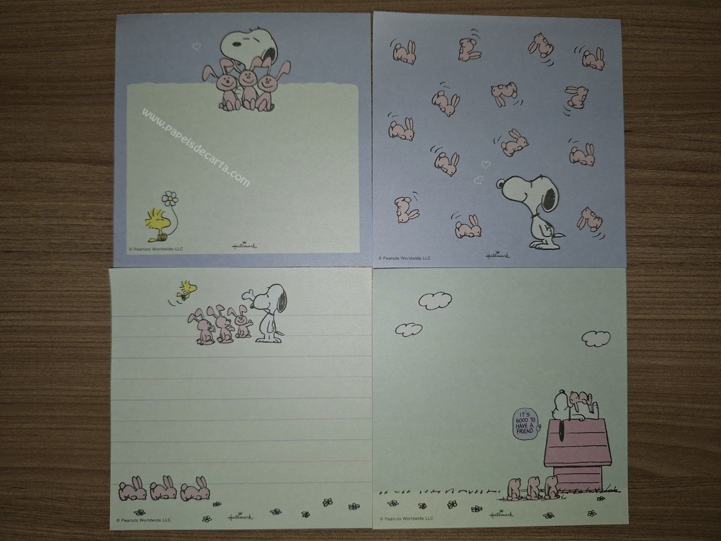 Lote com 4 papéis do Snoopy 34