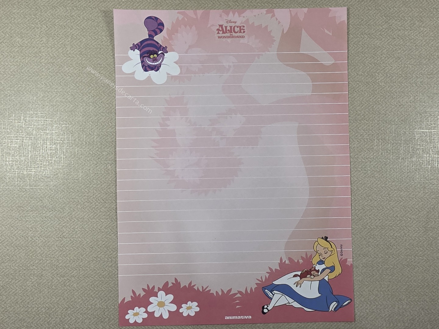 Papel de carta da Alice in Wonderland 60