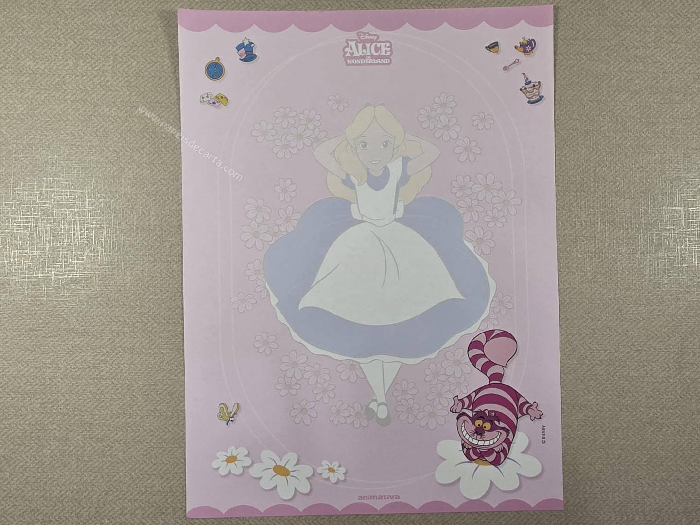 Papel de carta da Alice in Wonderland 62