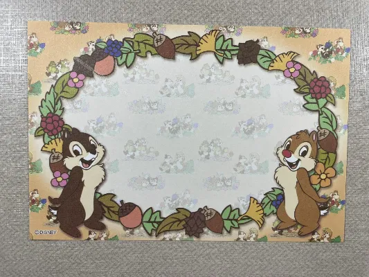 Papel de carta pequeno do Chip & Dale 21