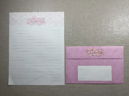 Conjunto de papel de carta importado - 92