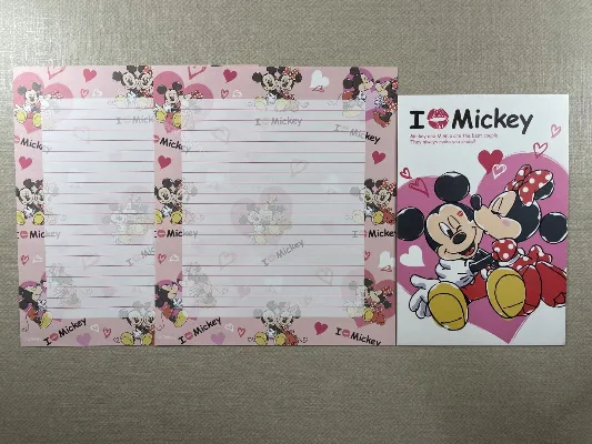 Conjunto do Mickey e da Minnie 26