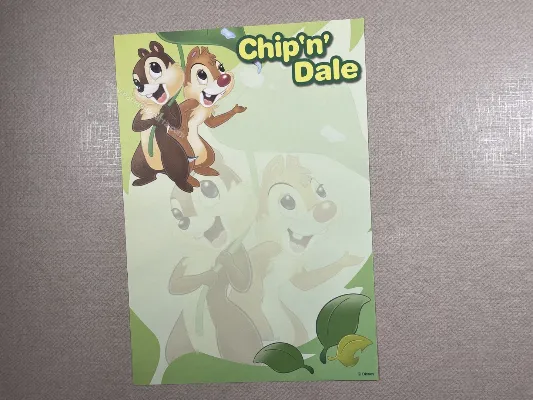 Papel de carta médio do Chip & Dale - 03