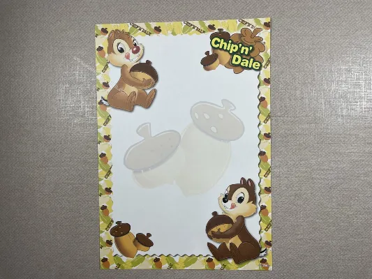Papel de carta médio do Chip & Dale - 20