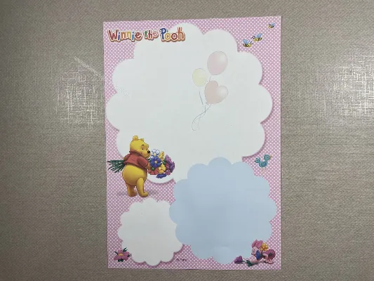 Papel de carta médio do Pooh 47