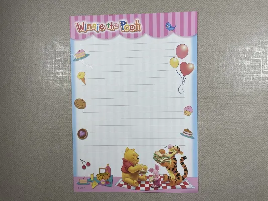 Papel de carta médio do Pooh 52