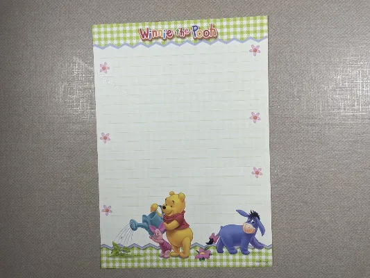Papel de carta médio do Pooh 53
