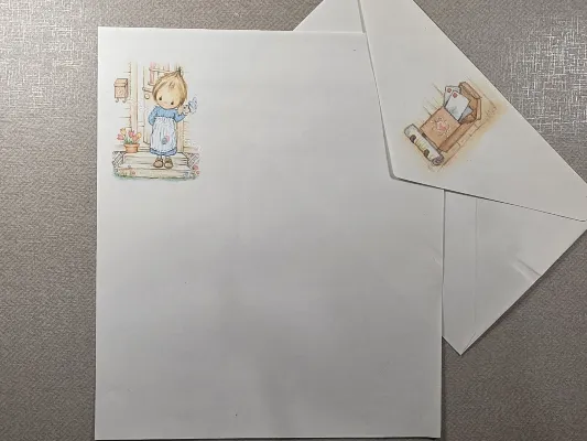 Papel de carta antigo - Coleção Betsey Clark - 36 