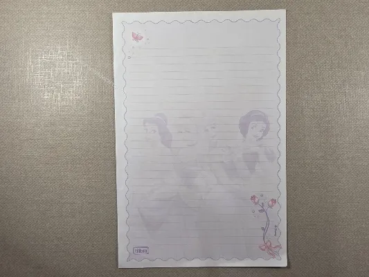 Papel de carta antigo das Princesas - 02